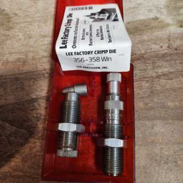 USED 356/358 WIN Factory Crimp and Universal Expander - Lee