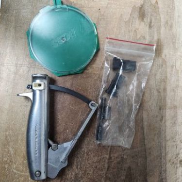 USED Hand Priming Tool - RCBS (Consignment)